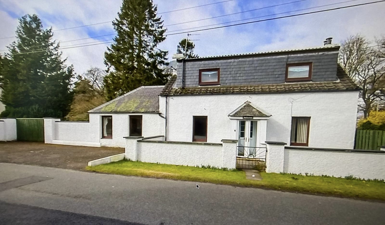 MUIRTON PARK property development Auchterarder cottage